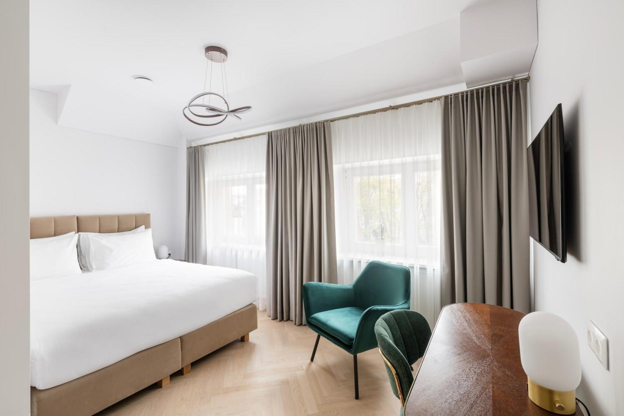 Grand Crown Aparthotel VNO Kültér fotó